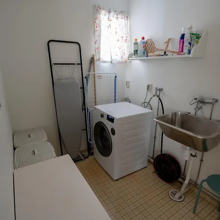 Lofoten Lightscape Lodger